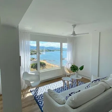 Frente Al Mar Apartament *